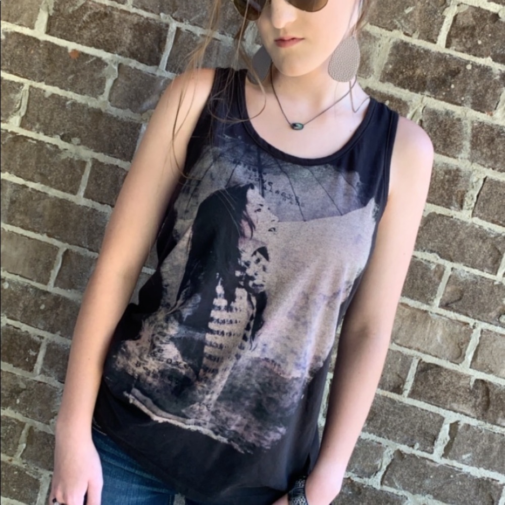Trendy Tank - Picture 5 of 14